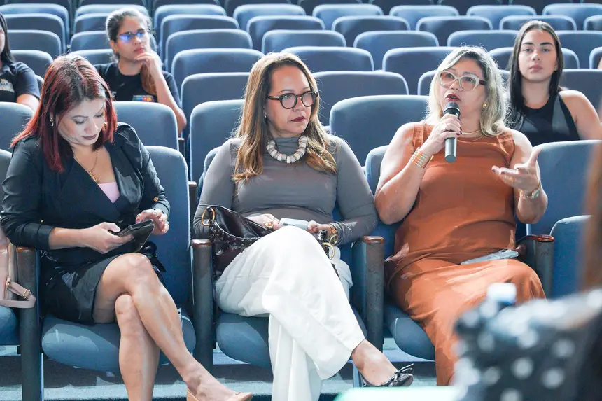  <div class='credito_fotos'>Foto: Lidiane Lima/GEA &nbsp;&nbsp;|&nbsp;&nbsp; <a href='/midias/2026/originais/20260326140319-GF00017042-F00220367.webp' download><i class='fa-solid fa-download'></i> Download</a></div>