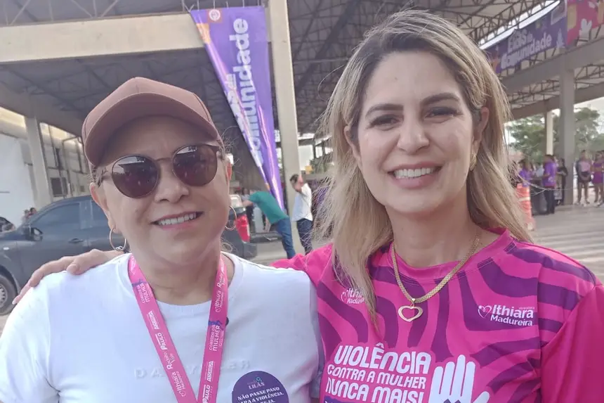 Secretária da Sepm Ivone Chagas e vereadora de Santana Ithiara Madureira, unidas pelas vida