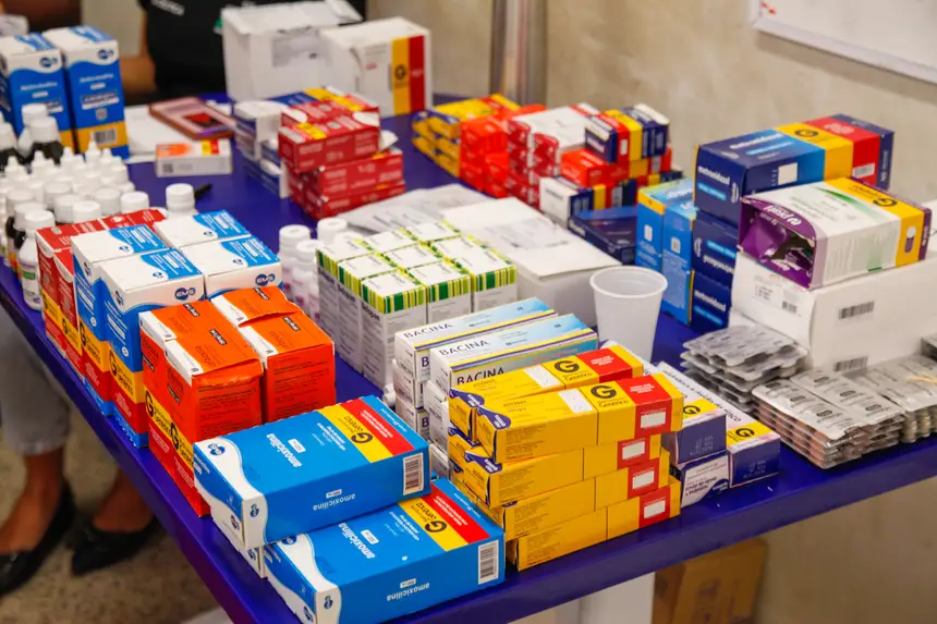 Medicamentos disponibilizados pelo Governo do Amapá para a população 