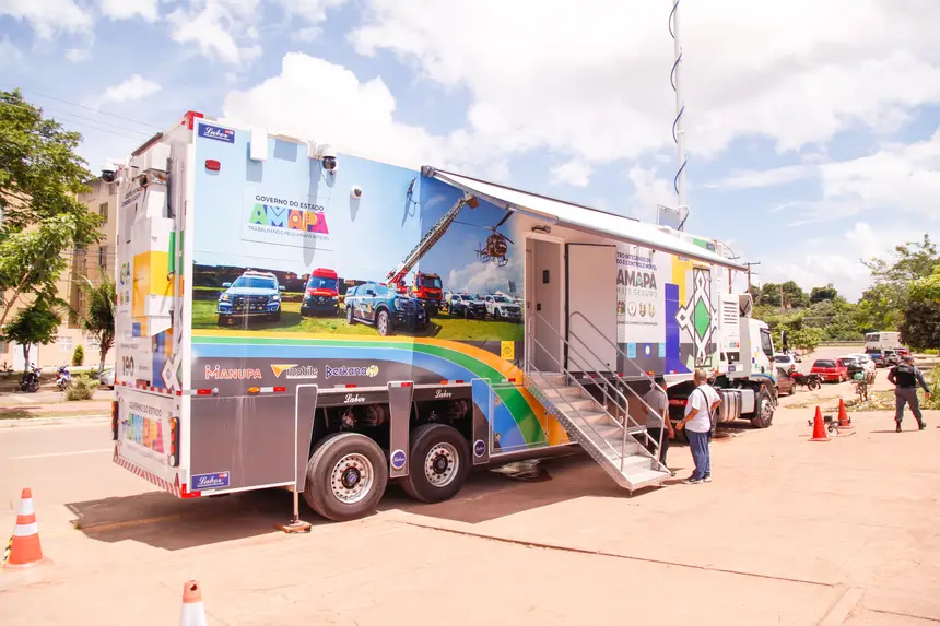 Carreta da Segurança Pública realiza monitoramento e recebe visitação