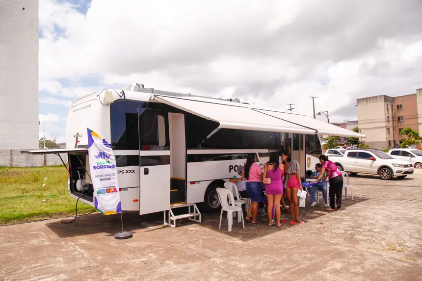 Unidade móvel do programa Mais Sorrisos