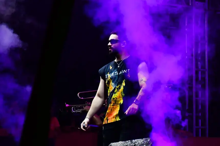  <div class='credito_fotos'>Foto: Max Renê/GEA &nbsp;&nbsp;|&nbsp;&nbsp; <a href='/midias/2026/originais/20260330115526-GF00017049-F00220547.webp' download><i class='fa-solid fa-download'></i> Download</a></div>