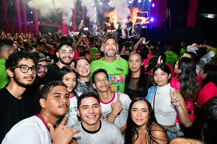  <div class='credito_fotos'>Foto: Max Renê/GEA &nbsp;&nbsp;|&nbsp;&nbsp; <a href='/midias/2026/originais/20260330115528-GF00017049-F00220551.webp' download><i class='fa-solid fa-download'></i> Download</a></div>