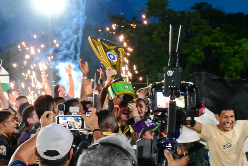  <div class='credito_fotos'>Foto: Sal Lima/GEA &nbsp;&nbsp;|&nbsp;&nbsp; <a href='/midias/2026/originais/20260330135551-GF00017053-F00220630.webp' download><i class='fa-solid fa-download'></i> Download</a></div>