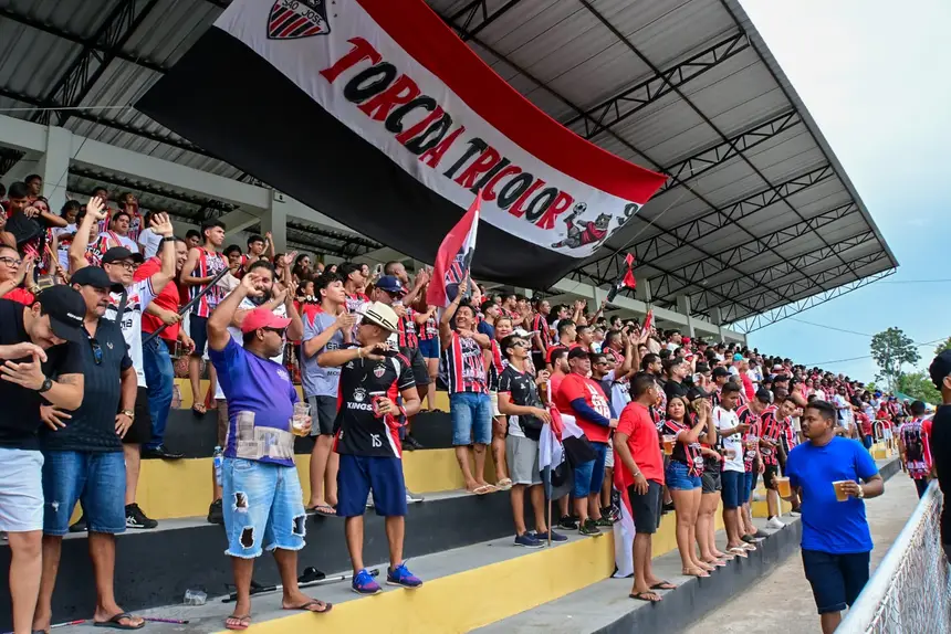  <div class='credito_fotos'>Foto: Sal Lima/GEA &nbsp;&nbsp;|&nbsp;&nbsp; <a href='/midias/2026/originais/20260330135558-GF00017053-F00220639.webp' download><i class='fa-solid fa-download'></i> Download</a></div>