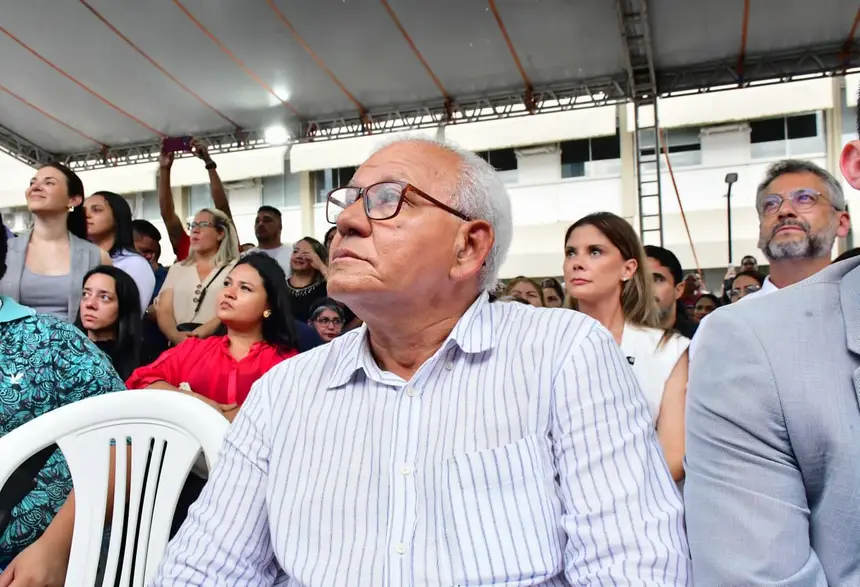  <div class='credito_fotos'>Foto: Max Renê/GEA &nbsp;&nbsp;|&nbsp;&nbsp; <a href='/midias/2026/originais/20260401120823-GF00017056-F00220753.webp' download><i class='fa-solid fa-download'></i> Download</a></div>