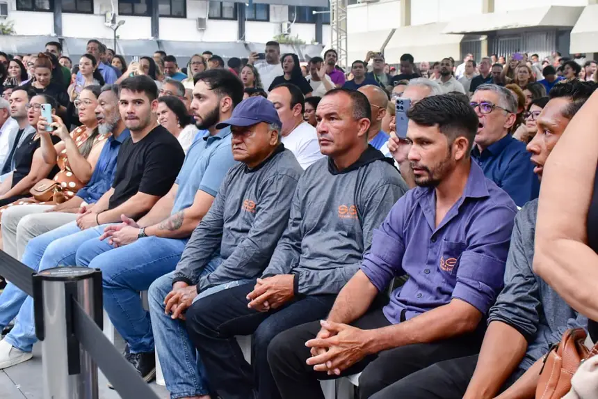  <div class='credito_fotos'>Foto: Max Renê/GEA &nbsp;&nbsp;|&nbsp;&nbsp; <a href='/midias/2026/originais/20260401120824-GF00017056-F00220754.webp' download><i class='fa-solid fa-download'></i> Download</a></div>