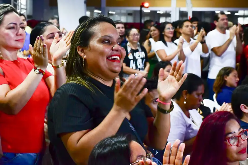  <div class='credito_fotos'>Foto:  &nbsp;&nbsp;|&nbsp;&nbsp; <a href='/midias/2026/originais/20260401120828-GF00017056-F00220759.webp' download><i class='fa-solid fa-download'></i> Download</a></div>