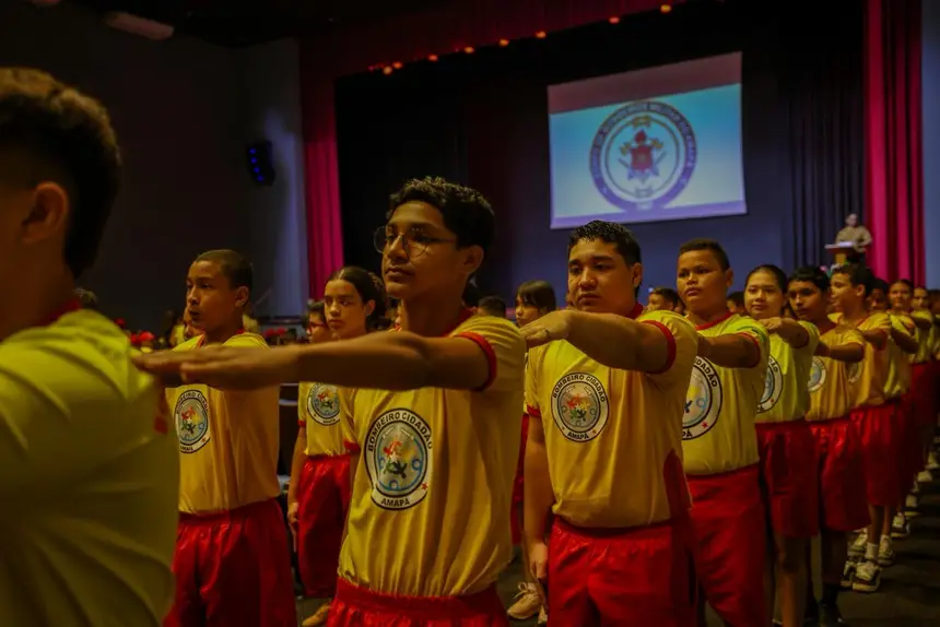Projeto Bombeiro Cidadão proporciona um novo caminho para crianças e jovens