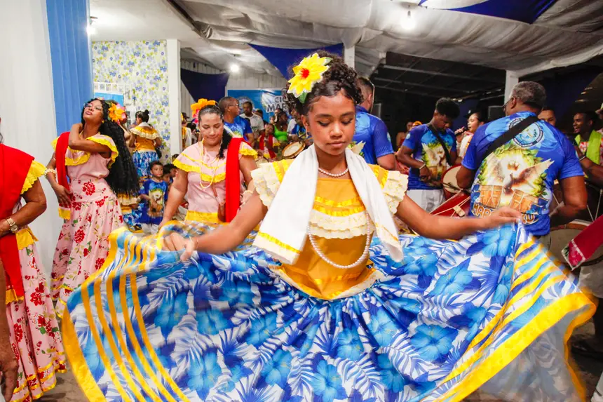 Rodas de marabaixo marcaram o início da programação no barracão Tia Gertrudes, sede do grupo Berço do Marabaixo