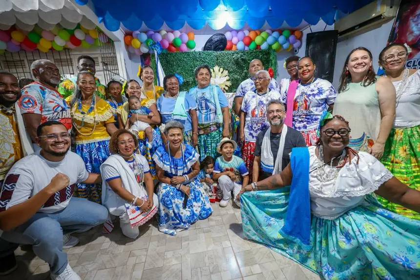 Ciclo do Marabaixo é realizado simultaneamente em sete barracões de Macapá