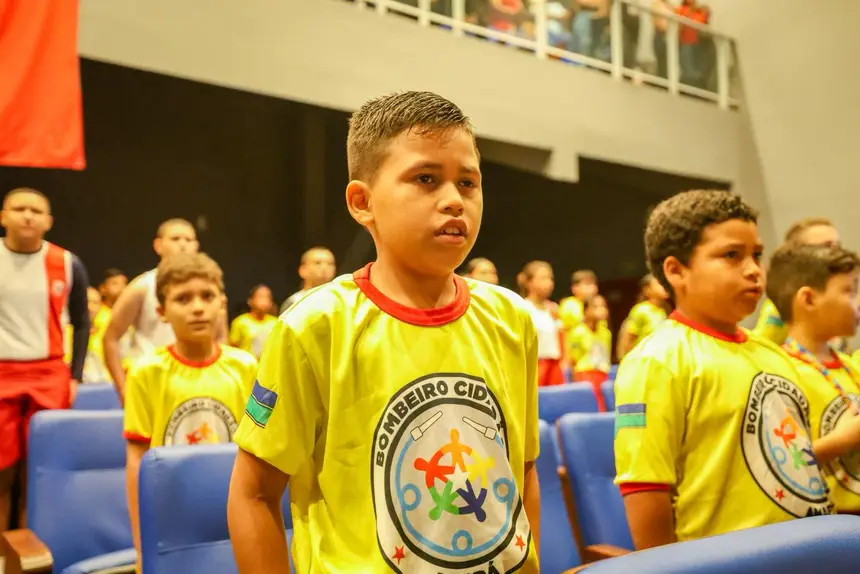  <div class='credito_fotos'>Foto: Ruan Alves / GEA &nbsp;&nbsp;|&nbsp;&nbsp; <a href='/midias/2026/originais/20260406095211-GF00017061-F00220891.webp' download><i class='fa-solid fa-download'></i> Download</a></div>