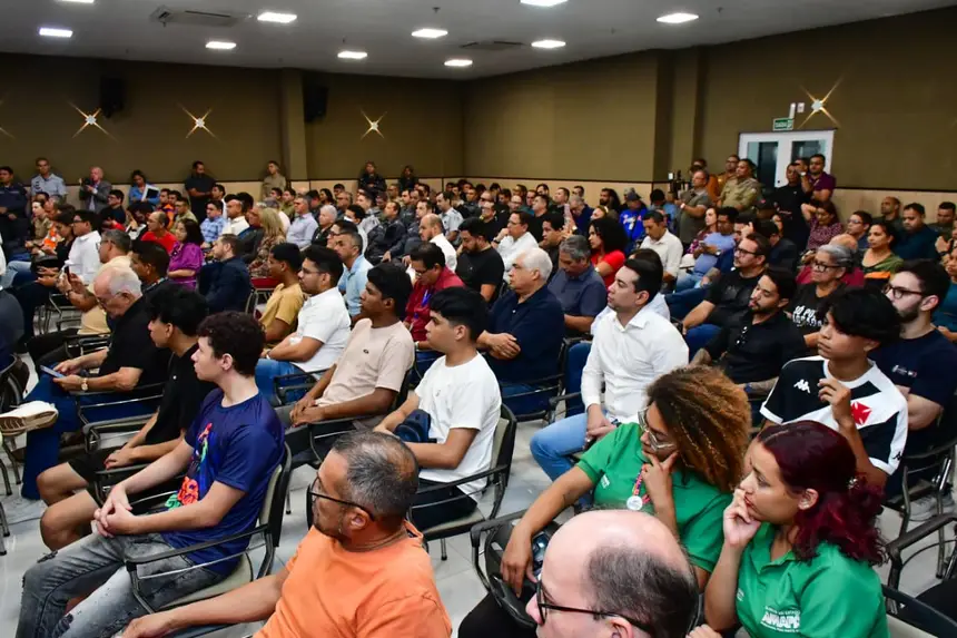 Eles por Elas contou com participação de profissionais de diversos segmentos