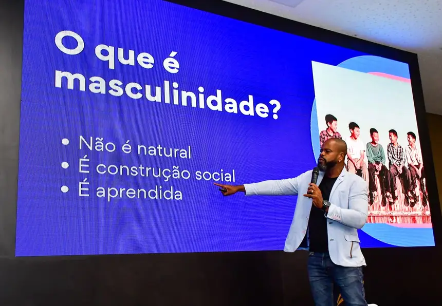  <div class='credito_fotos'>Foto: Max Renê/GEA &nbsp;&nbsp;|&nbsp;&nbsp; <a href='/midias/2026/originais/20260407084545-GF00017062-F00220906.webp' download><i class='fa-solid fa-download'></i> Download</a></div>