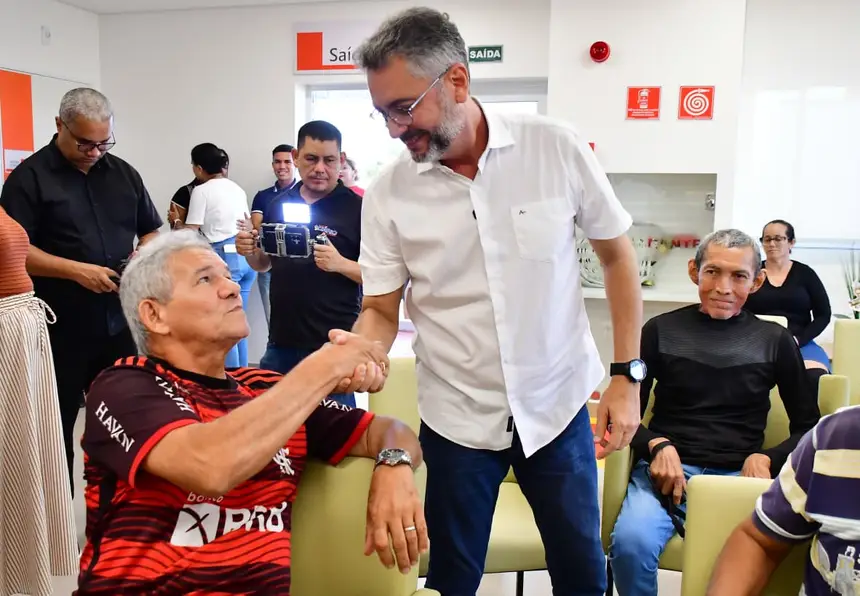  <div class='credito_fotos'>Foto: Max Renê/GEA &nbsp;&nbsp;|&nbsp;&nbsp; <a href='/midias/2026/originais/20260409100218-GF00017063-F00220978.webp' download><i class='fa-solid fa-download'></i> Download</a></div>