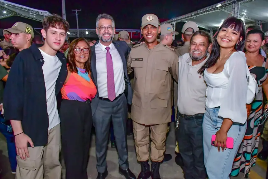  <div class='credito_fotos'>Foto: Max Renê/GEA &nbsp;&nbsp;|&nbsp;&nbsp; <a href='/midias/2026/originais/20260410085031-GF00017065-F00221032.webp' download><i class='fa-solid fa-download'></i> Download</a></div>