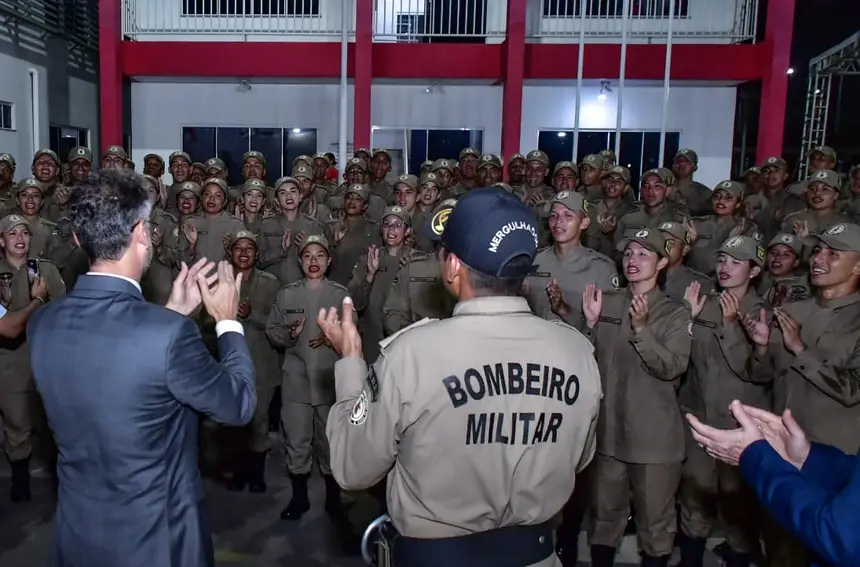  <div class='credito_fotos'>Foto: Max Renê/GEA &nbsp;&nbsp;|&nbsp;&nbsp; <a href='/midias/2026/originais/20260410085053-GF00017065-F00221054.webp' download><i class='fa-solid fa-download'></i> Download</a></div>