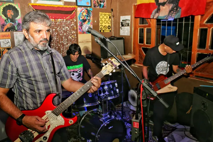  <div class='credito_fotos'>Foto: Aog Rocha/GEA &nbsp;&nbsp;|&nbsp;&nbsp; <a href='/midias/2026/originais/20260414104049-GF00017069-F00221160.webp' download><i class='fa-solid fa-download'></i> Download</a></div>