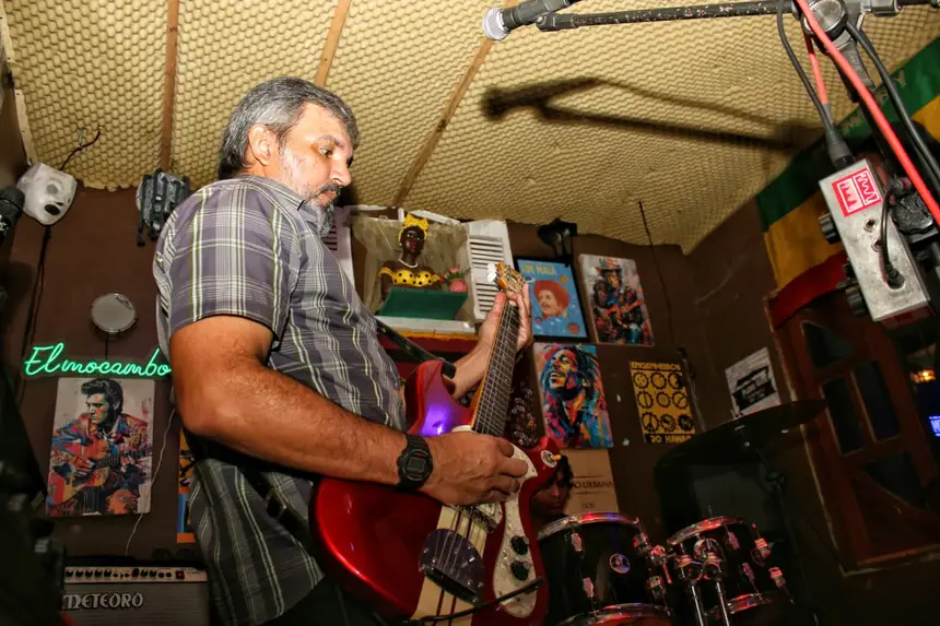  <div class='credito_fotos'>Foto: Aog Rocha/GEA &nbsp;&nbsp;|&nbsp;&nbsp; <a href='/midias/2026/originais/20260414104050-GF00017069-F00221161.webp' download><i class='fa-solid fa-download'></i> Download</a></div>