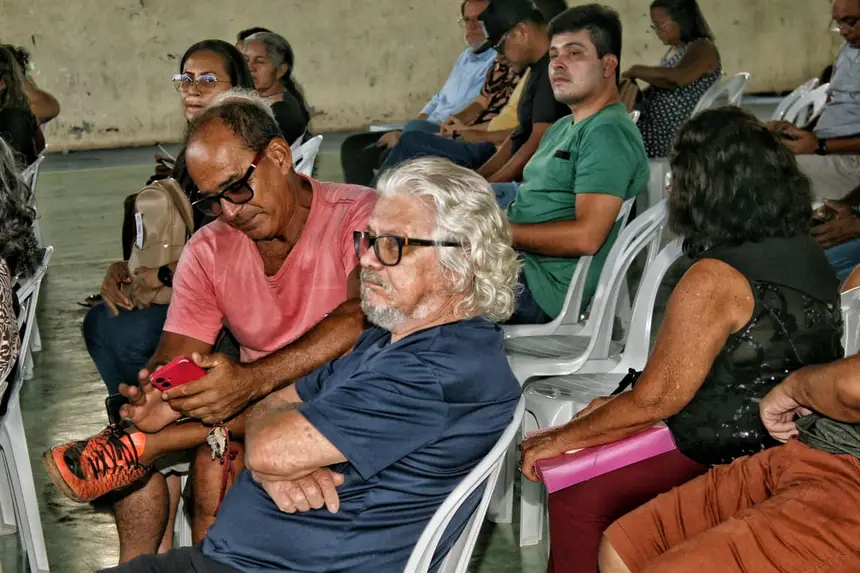  <div class='credito_fotos'>Foto: Aog Rocha/GEA &nbsp;&nbsp;|&nbsp;&nbsp; <a href='/midias/2026/originais/20260414104310-GF00017070-F00221173.webp' download><i class='fa-solid fa-download'></i> Download</a></div>