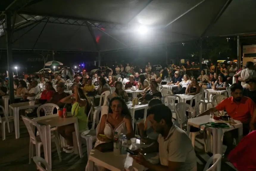  <div class='credito_fotos'>Foto: Aog Rocha/GEA &nbsp;&nbsp;|&nbsp;&nbsp; <a href='/midias/2026/originais/20260414104944-GF00017071-F00221191.webp' download><i class='fa-solid fa-download'></i> Download</a></div>