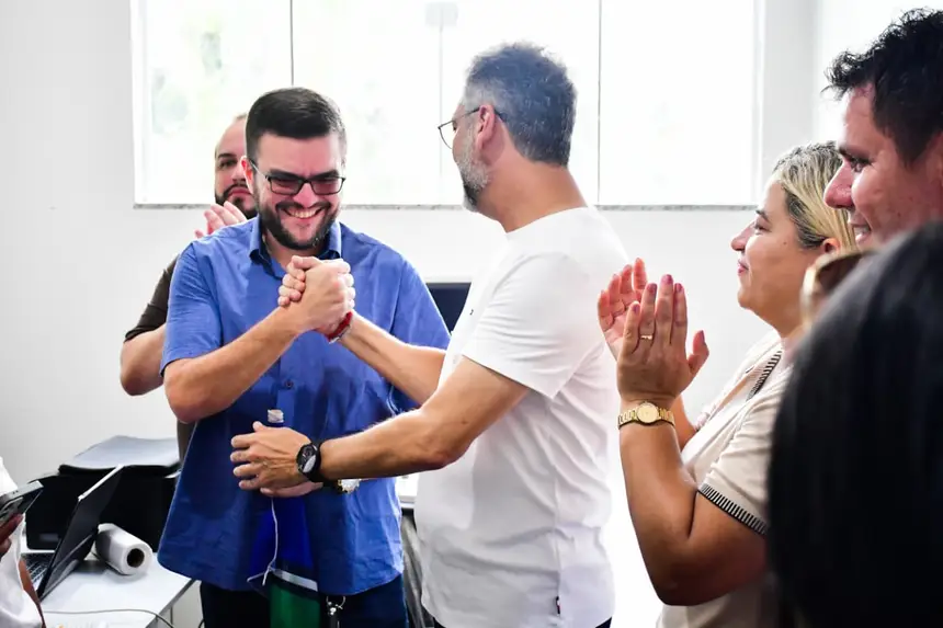  <div class='credito_fotos'>Foto: Max Renê/GEA &nbsp;&nbsp;|&nbsp;&nbsp; <a href='/midias/2026/originais/20260414111759-GF00017076-F00221278.webp' download><i class='fa-solid fa-download'></i> Download</a></div>