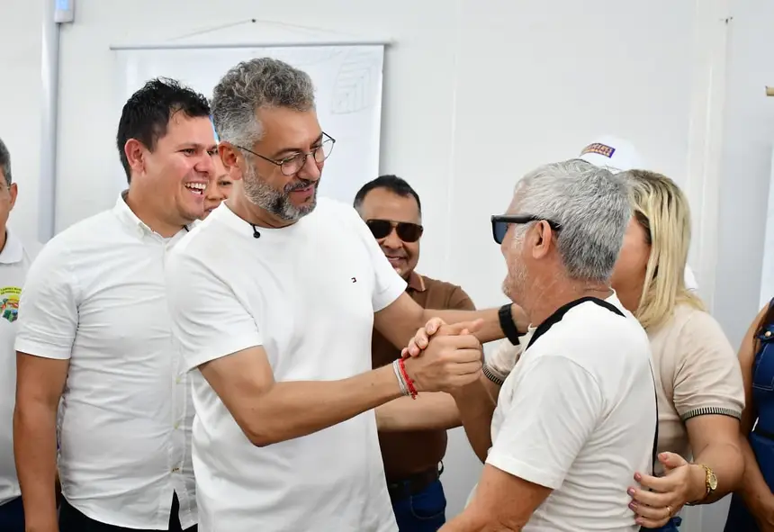  <div class='credito_fotos'>Foto: Max Renê/GEA &nbsp;&nbsp;|&nbsp;&nbsp; <a href='/midias/2026/originais/20260414112636-GF00017077-F00221294.webp' download><i class='fa-solid fa-download'></i> Download</a></div>