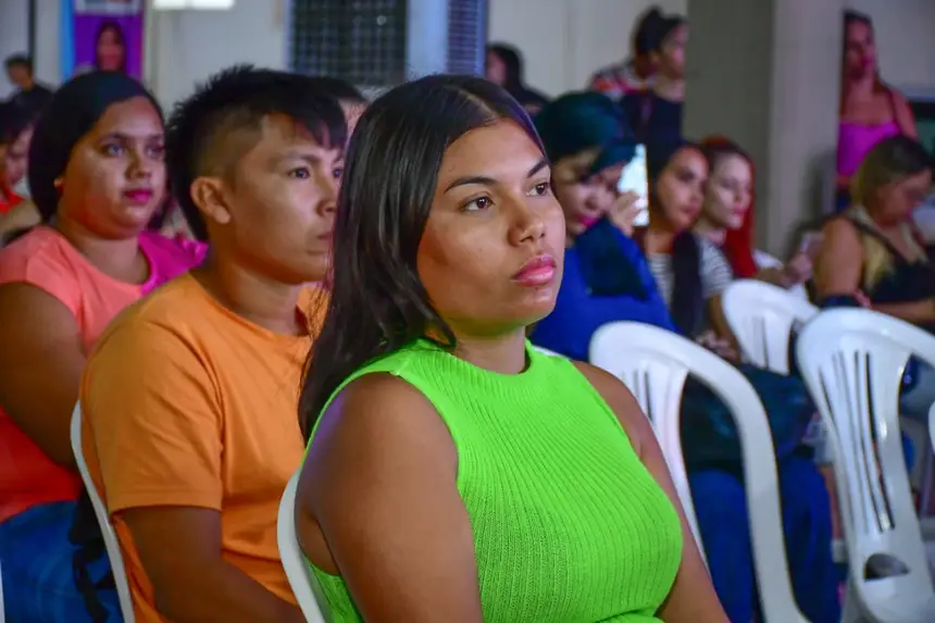  <div class='credito_fotos'>Foto: Max Renê/GEA &nbsp;&nbsp;|&nbsp;&nbsp; <a href='/midias/2026/originais/20260414113845-GF00017079-F00221351.webp' download><i class='fa-solid fa-download'></i> Download</a></div>