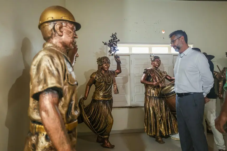 Com realismo, esculturas marcam protagonistas da história do Amapá