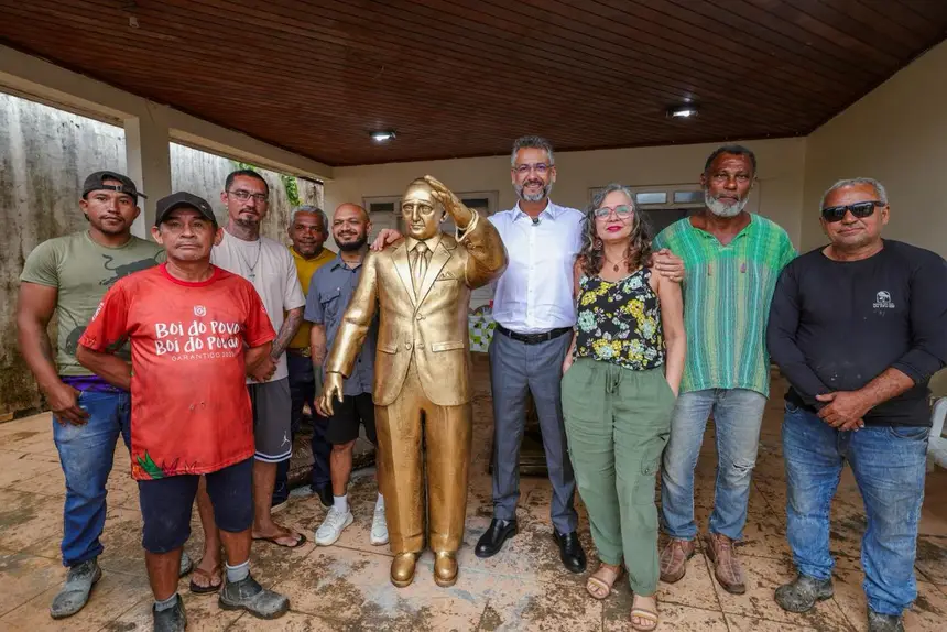 Artistas amapaenses reproduziram com detalhe e em tamanho original o primeiro governador do Amapá, Janary Gentil Nunes