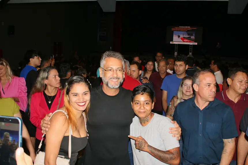  <div class='credito_fotos'>Foto: Aog Rocha/GEA &nbsp;&nbsp;|&nbsp;&nbsp; <a href='/midias/2026/originais/20260417103414-GF00017083-F00221407.webp' download><i class='fa-solid fa-download'></i> Download</a></div>