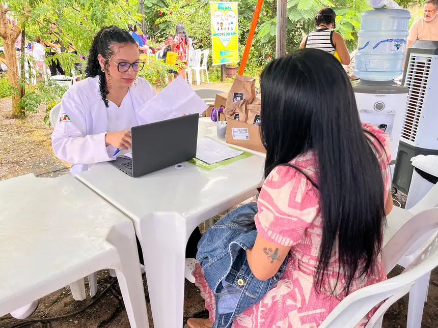 A carreta está instalada na UPA Zona Norte e deve permanecer por cerca de 30 dias