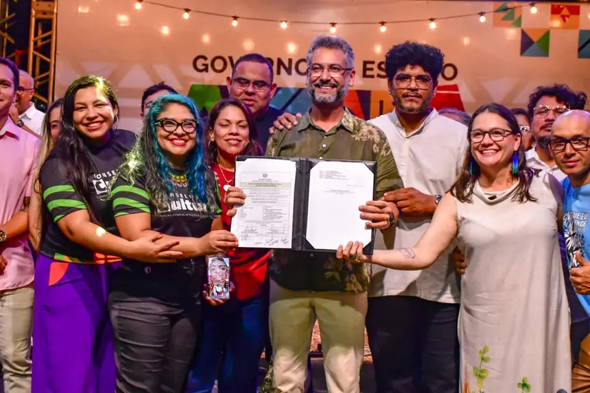 Assinatura do edital do Fundo Estadual de Cultura garante R$ 10 milhões para fortalecimento do setor cultural