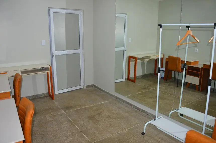  <div class='credito_fotos'>Foto: Jhon Martins/GEA &nbsp;&nbsp;|&nbsp;&nbsp; <a href='/midias/2026/originais/20260420101427-GF00017086-F00221499.webp' download><i class='fa-solid fa-download'></i> Download</a></div>