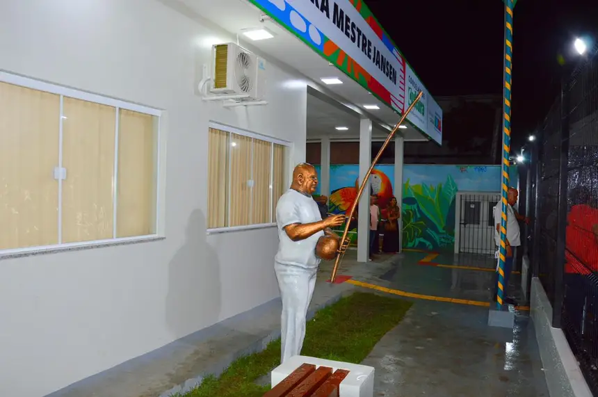  <div class='credito_fotos'>Foto: Jhon Martins/GEA &nbsp;&nbsp;|&nbsp;&nbsp; <a href='/midias/2026/originais/20260420101436-GF00017086-F00221512.webp' download><i class='fa-solid fa-download'></i> Download</a></div>