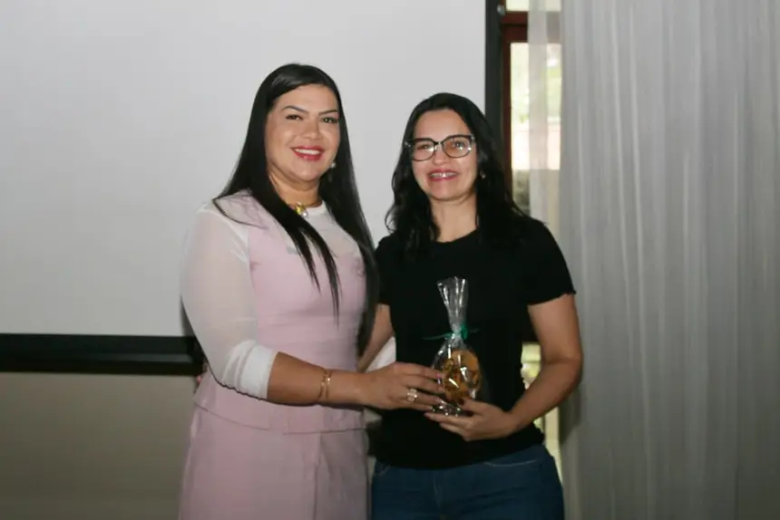  <div class='credito_fotos'>Foto:  &nbsp;&nbsp;|&nbsp;&nbsp; <a href='/midias/2026/originais/20260420102812-GF00017088-F00221549.webp' download><i class='fa-solid fa-download'></i> Download</a></div>