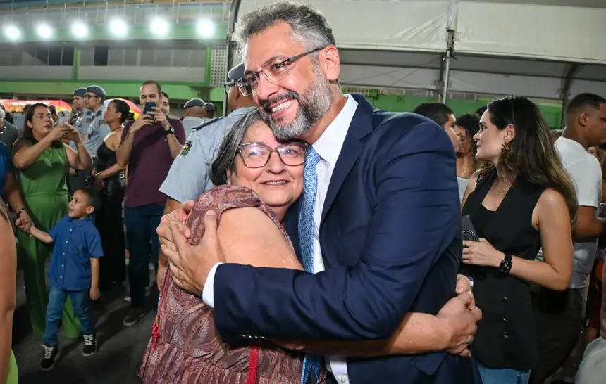  <div class='credito_fotos'>Foto: Sal Lima/GEA &nbsp;&nbsp;|&nbsp;&nbsp; <a href='/midias/2026/originais/20260422093911-GF00017093-F00221709.webp' download><i class='fa-solid fa-download'></i> Download</a></div>