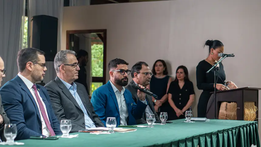  <div class='credito_fotos'>Foto: Arthur Alves / SECOM GEA &nbsp;&nbsp;|&nbsp;&nbsp; <a href='/midias/2026/originais/20260423135947-GF00017096-F00221776.webp' download><i class='fa-solid fa-download'></i> Download</a></div>