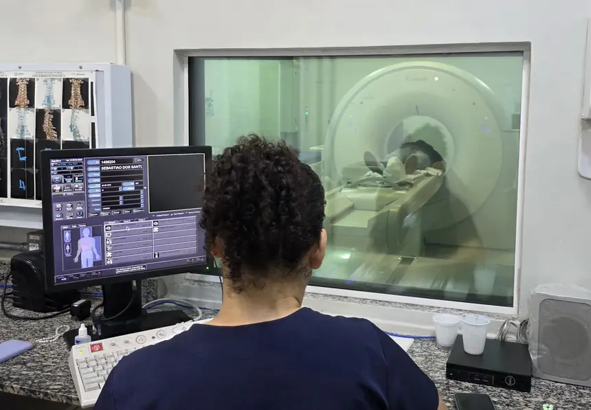 O serviço de imagem do Hospital de Emergência integra os esforços do Governo do Amapá para fortalecer a rede pública de saúde