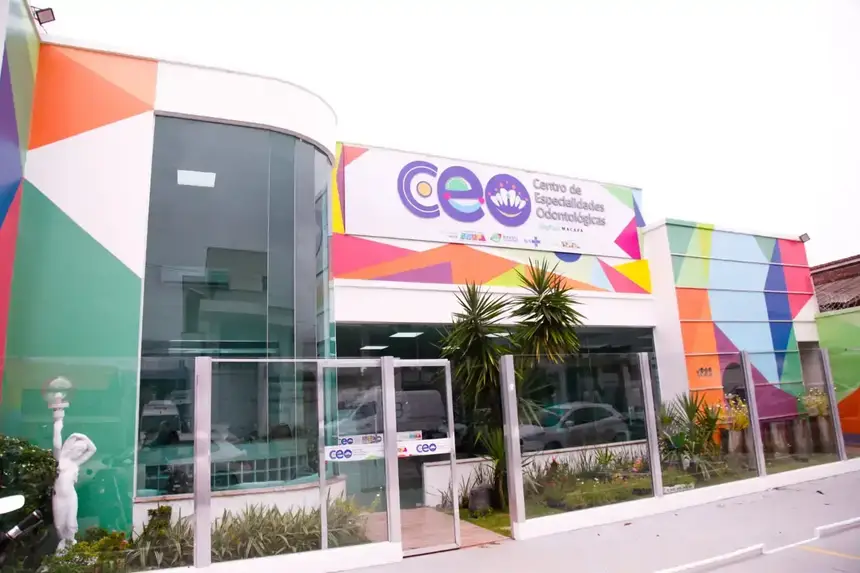 CEO 2 atende média complexidade com encaminhamento