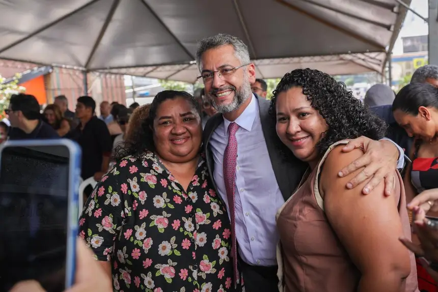  <div class='credito_fotos'>Foto: Ruan Alves / GEA &nbsp;&nbsp;|&nbsp;&nbsp; <a href='/midias/2026/originais/20260504132638-GF00017123-F00222560.webp' download><i class='fa-solid fa-download'></i> Download</a></div>