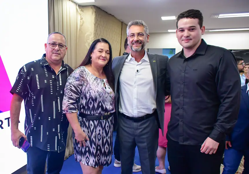  <div class='credito_fotos'>Foto: Max Renê/GEA &nbsp;&nbsp;|&nbsp;&nbsp; <a href='/midias/2026/originais/20260513085315-GF00017140-F00222954.webp' download><i class='fa-solid fa-download'></i> Download</a></div>