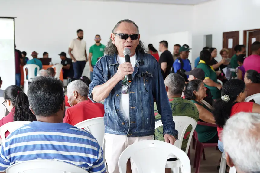 Palestra de educação ambiental orientou agricultores familiares sobre prevenção e combate a queimadas e incêndios florestais