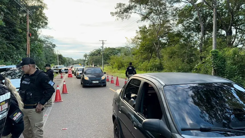 Rodovia do Curiaú recebe grande quantidade de motoristas aos finais de semana