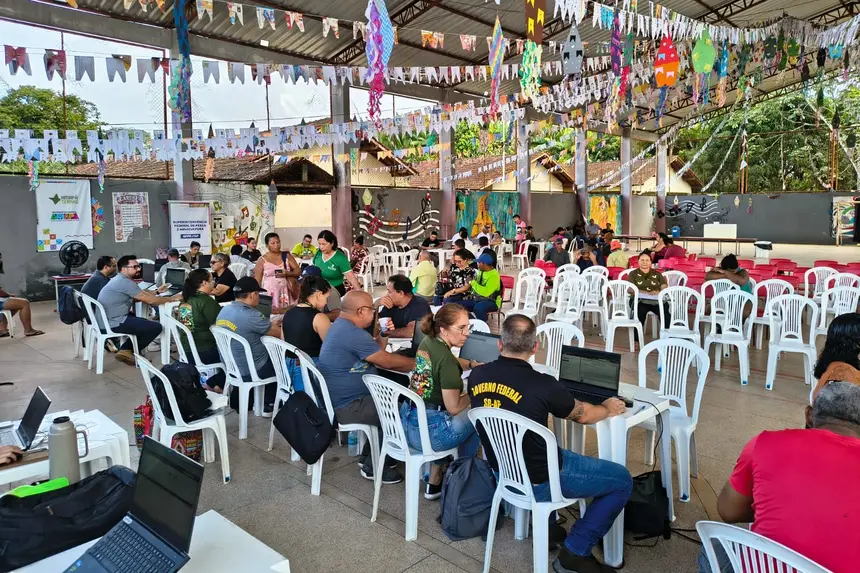 Foto: Andréa Luz/Amapá Terras Governo do Amapá leva Caravana de Atendimento Rural Integrada a Calçoene com serviços e capacitação para agricultores
