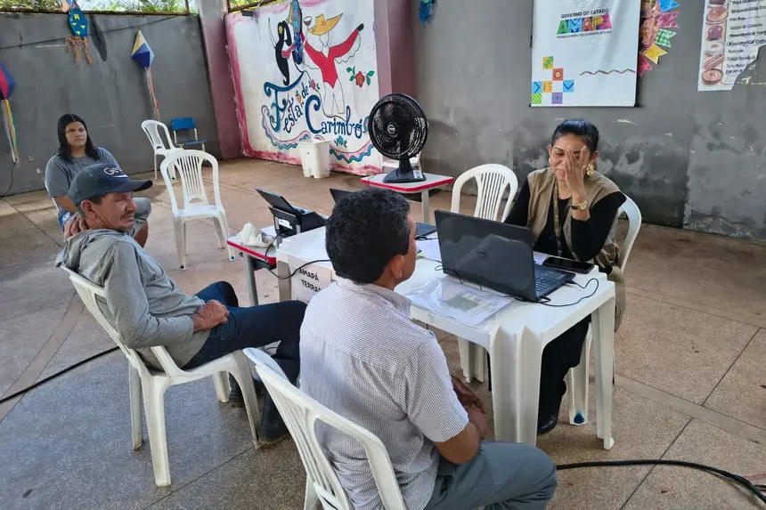 Foto: Andréa Luz/Amapá Terras Ação reúne emissão de documentos, orientações sobre programas governamentais, acesso a benefícios e cursos de empreendedorismo para fortalecer a agricultura familiar e a reforma agrária.