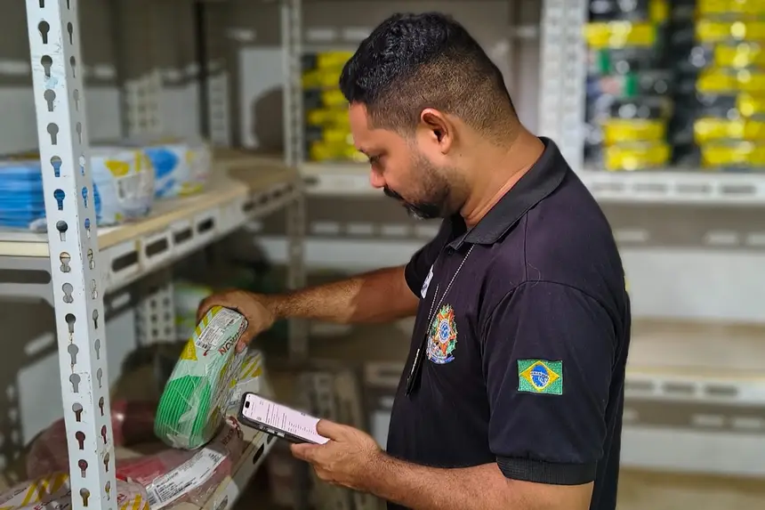 Foto: Diogo Martins/Ipem Os consumidores devem verificarem sempre a presença do Selo de Identificação da Conformidade do Inmetro