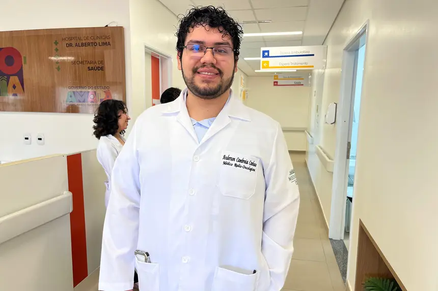 Anderson Cambraia,, médico radio-oncologista
