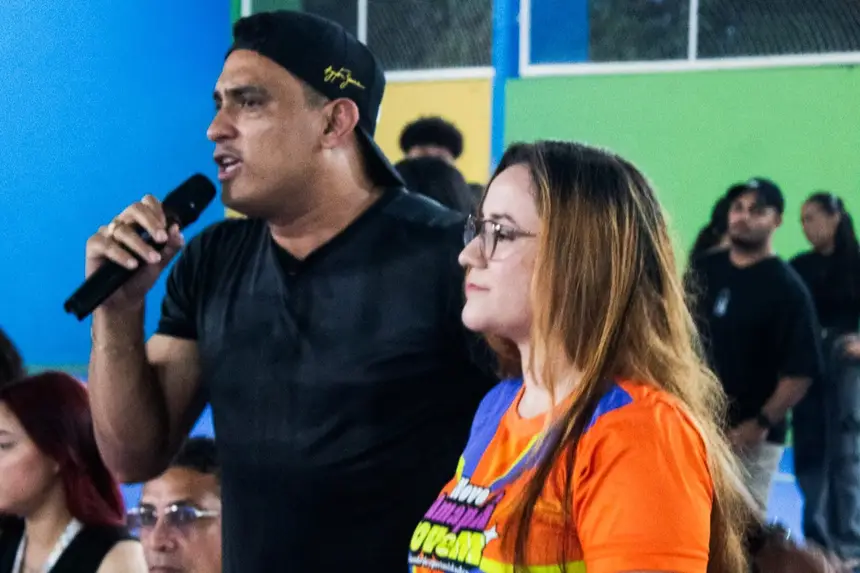 Prefeito de Laranjal do Jari, Teddy Marcel e Secretária da Juventude, Priscila Magno.