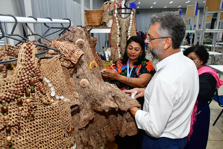 Foto: Max Renê/GEA Artesãs de Tartarugalzinho expõem peças sustentáveis na ExpoFavela